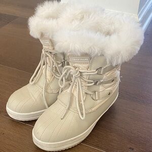 Dream Pairs Kids' Cream Fur-Lined Boots